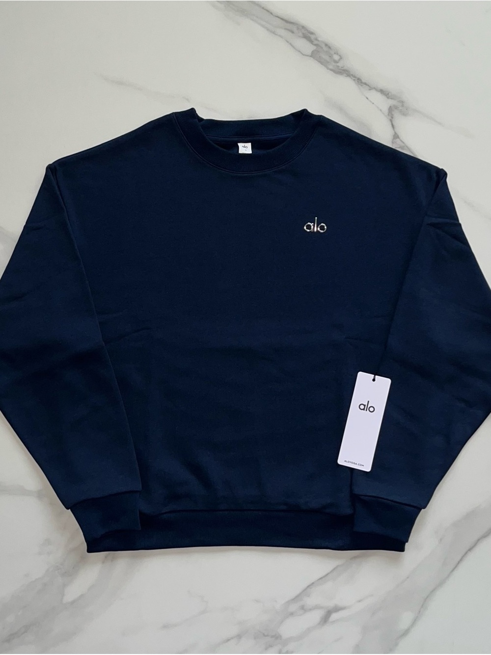 Alo Yoga Accolade Crew Neck Pullover Sweatshirt Navy Blue Size Medium